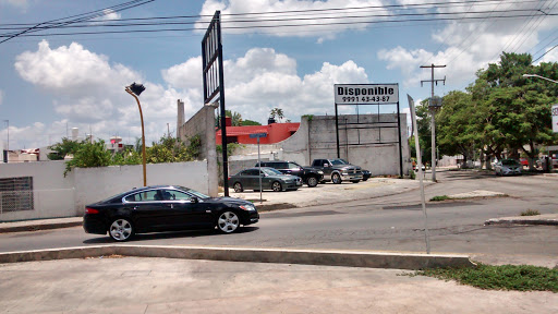 AUTOCITY, Calle 20 por 35 415, Nueva Alemán, 97145 Mérida, Yuc., México, Concesionario de automóviles | Mérida