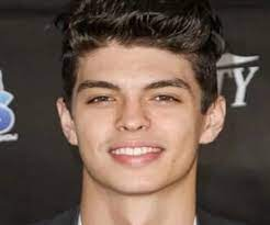 Ian Eastwood Net Worth, Age, Wiki, Biography, Height, Dating, Family, Career