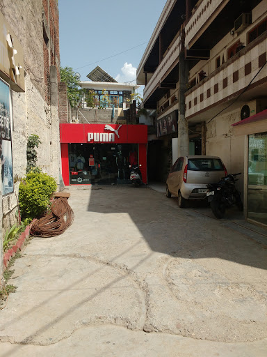 Puma, Shimla-Kangra Rd, New Kangra, Kangra, Himachal Pradesh 176001, India, Sportswear_Shop, state HP