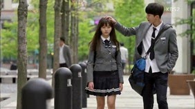 School 2015 E06 0743