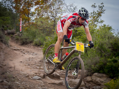 Cristofer Bosque en el darrer tram de BTT