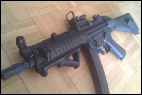 [REVIEW] MP5 RIS Full Métal CYMA MP5%2520RIS%2520FMCy%2520-%252007