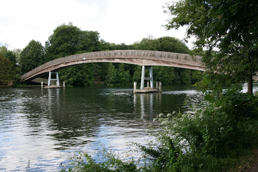 1006 003 Marlow Circular, England Bridge across the Thames