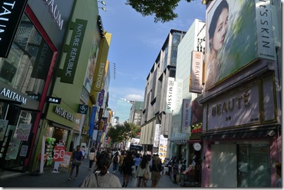 Myeong-Dong 明洞