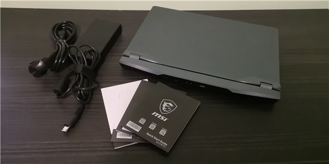 Laptop da gioco MSI GE66 Raider 10SGS: cosa c'è dentro la scatola