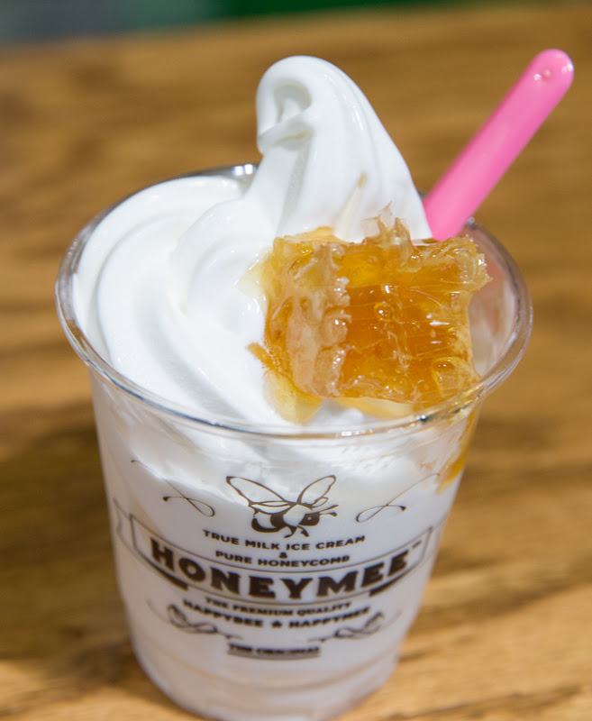 photo of the Honeymee ice cream