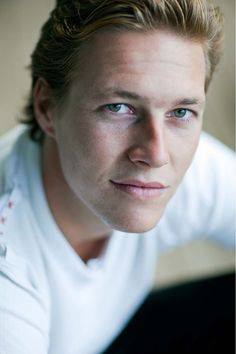 Luke Bracey Profile Pics Dp Images