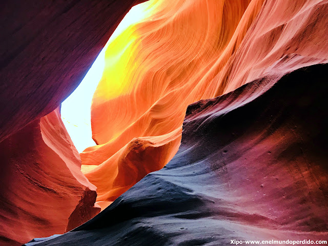 lower-antelope-canyon.JPG