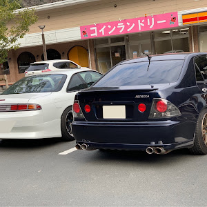 アルテッツァ SXE10