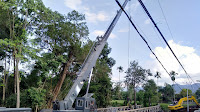 TNI Genjot Pekerjaan, Rangka Jembatan Telah Terpasang, Warga Desa Bolo-Rade Kembali Tersenyum