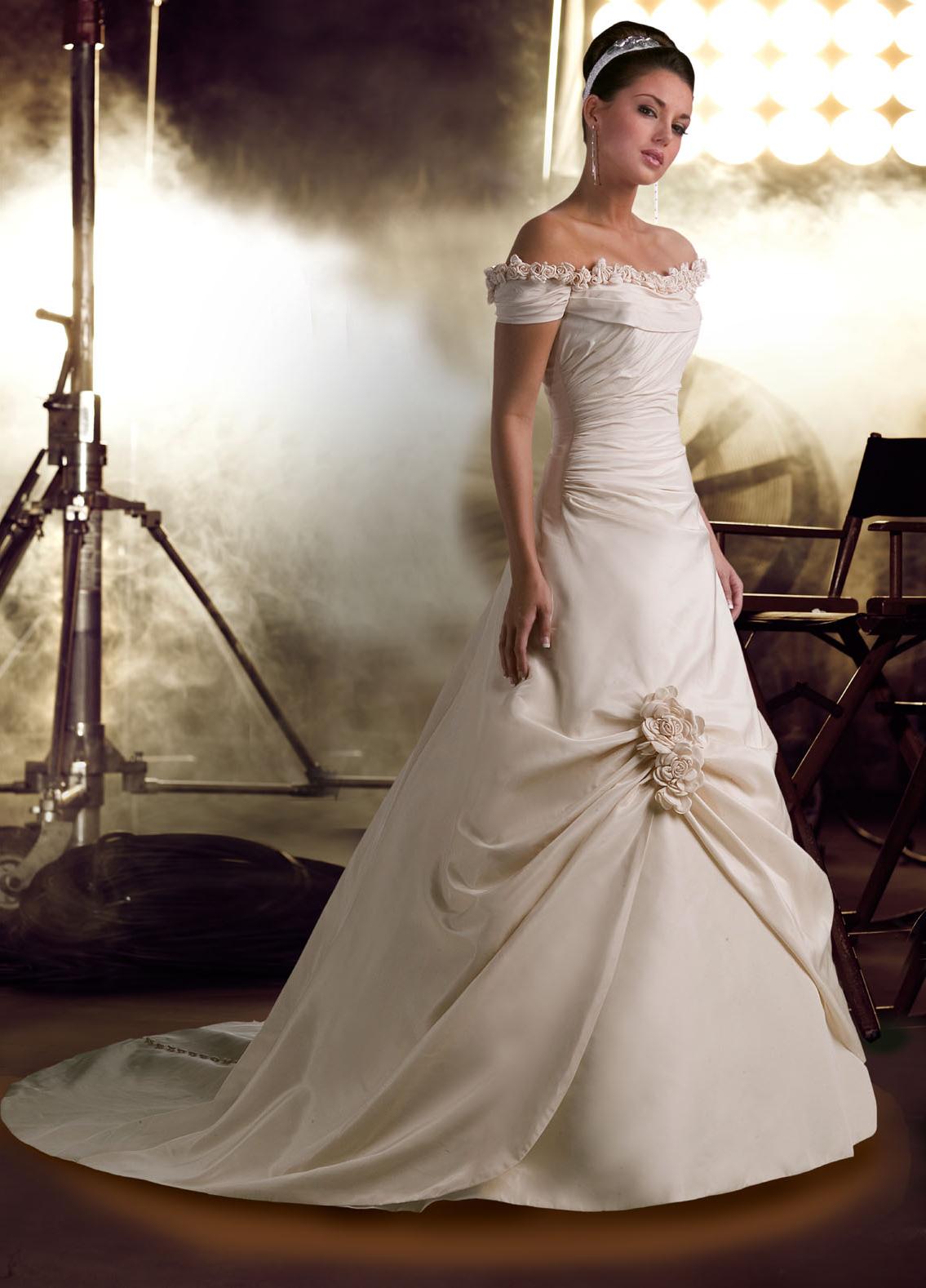 Ivory Wedding Dresses