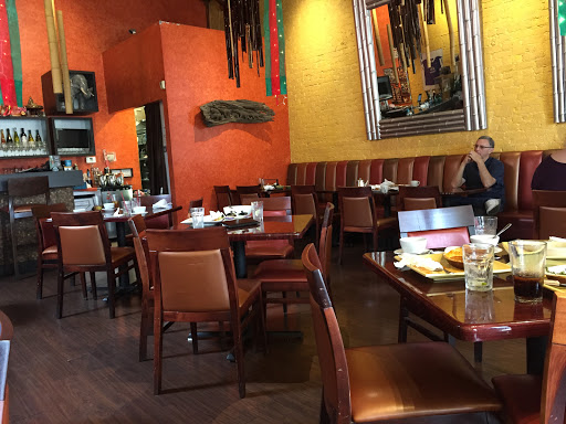 Thai Restaurant «Chang Thai Bistro», reviews and photos, 614 S Myrtle Ave, Monrovia, CA 91016, USA