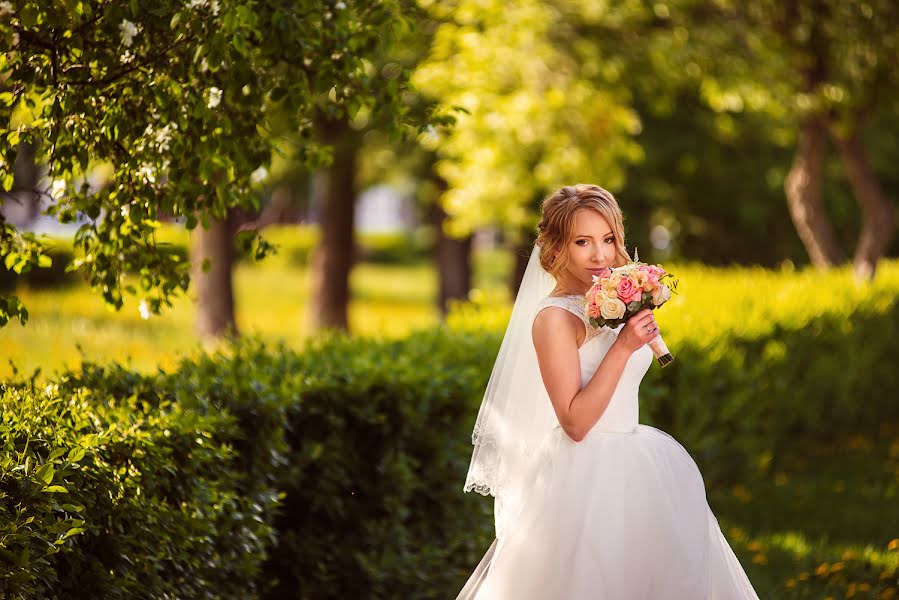 Photographe de mariage Petr Kaykov (peterkaykov). Photo du 23 mai 2014