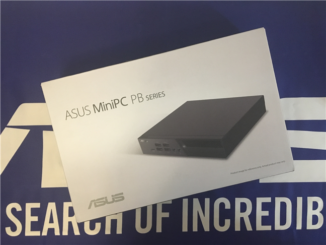 Il pacchetto dell'ASUS Mini PC PB60G