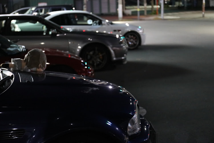 スカイライン GT-Rののっぽパン・静岡県 沼津 内浦・ラブライブサンシャイン・ドライブに関するカスタム事例の投稿画像8枚目