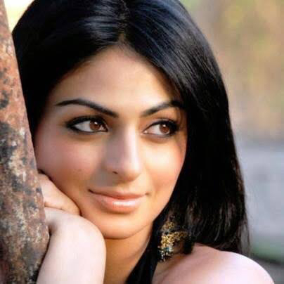 Today Is The Birthday Of Punjabi Actress Neeru Bajwa