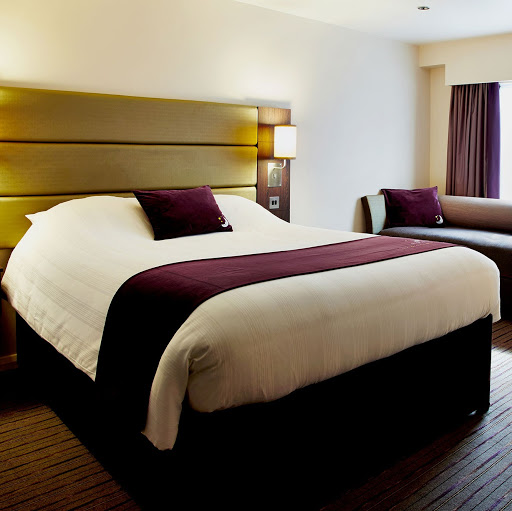 Premier Inn Cirencester hotel