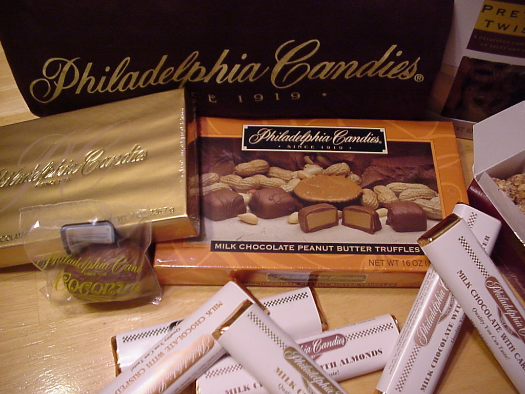 COUNTRY WHISPERS Philadelphia Candies