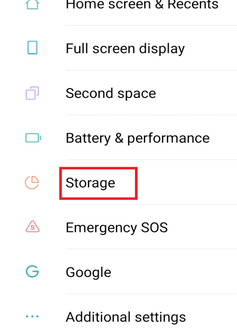 En configuración, desplácese hacia abajo y haga clic en la opción Almacenamiento