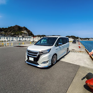 エスクァイア ZWR80G