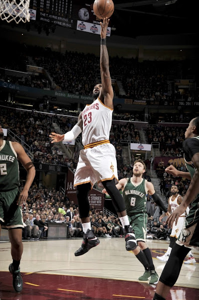 King James Debuts Unseen Nike Soldier 10 BlackRed PE