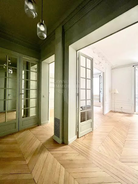 Location meublée appartement 4 pièces 78 m² à Paris 17ème (75017), 3 200 €