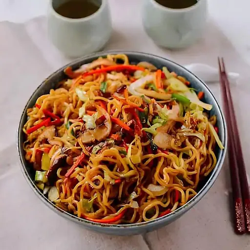 Chicken Singapore Noodles