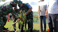 Kodim 1628/SB Bersama Pemda Tanam Ribuan Pohon Serentak