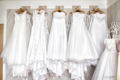 Photos of Bride's secret - key wedding