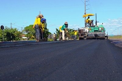 Prefeitura de Rosário Oeste vai contratar empresa para realizar mais asfaltamento pela cidade.