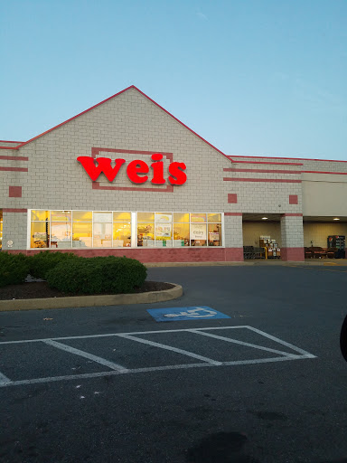 Supermarket «Weis Markets», reviews and photos, 5360 Lincoln Hwy, Gap, PA 17527, USA