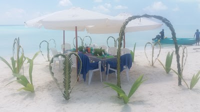 Photos of Hudhu Raakani Lodge Maldives
