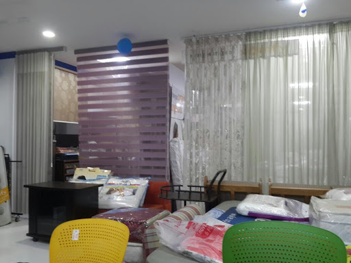 Cauveri Furniture & Furnishings, 73-C/7, Opp. Vasan Eye Care, ABC Hospital Lane & Salai Road, Annamalai Road, Tiruchirappalli, Tamil Nadu 620018, India, Curtain_shop, state TN