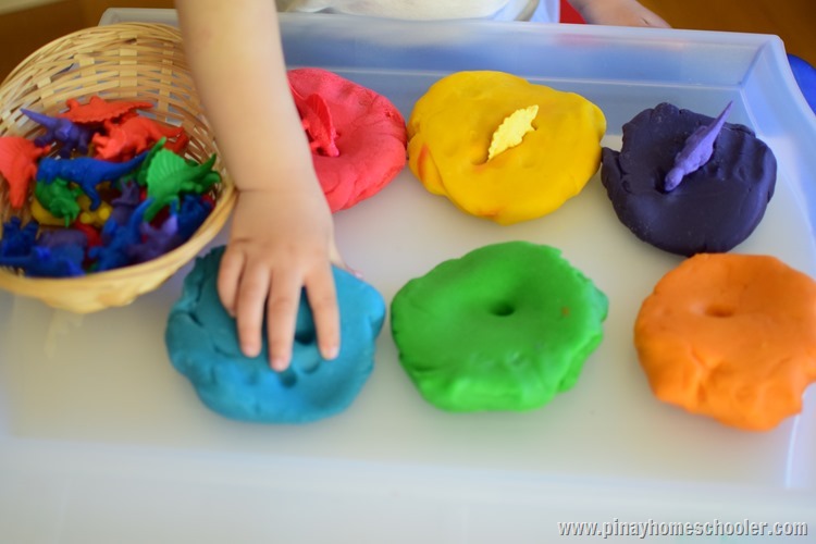 Fun Dinosaur Color Sorting with Homemade Playdough Recipe