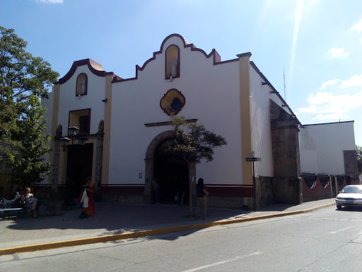 Templo de la Tercera Orden, Calle Alejandro de Humboldt, Cd Guzmán Centro, 49000 Cd Guzman, Jal., México, Iglesia católica | JAL