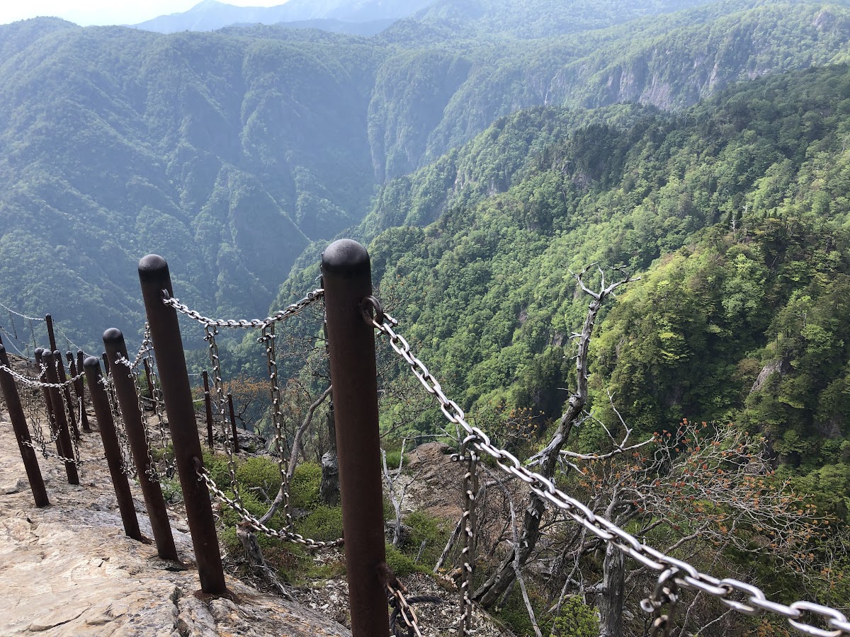 大台ヶ原山 日出ヶ岳 1時間以内で登頂できる日本百名山 奈良のお寺に宿泊 野山で静かに過ごしたい