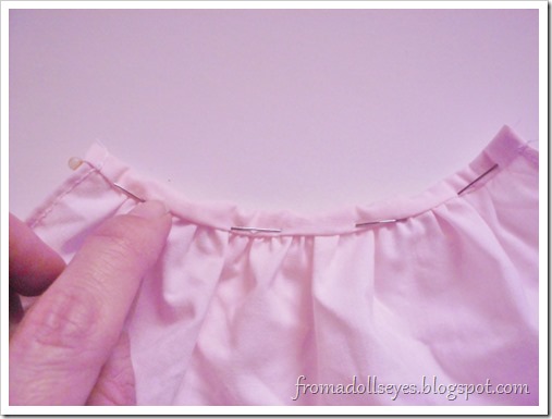 Making a suspender skirt for a yosd ball jointed doll, with pattern.