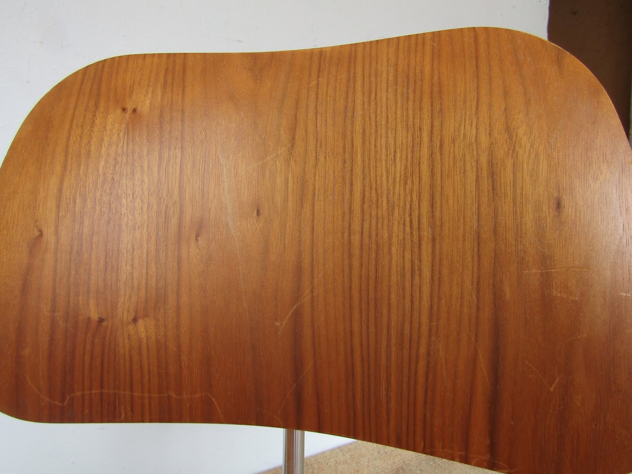 Eames Molded Plywood Chair Pair (5)