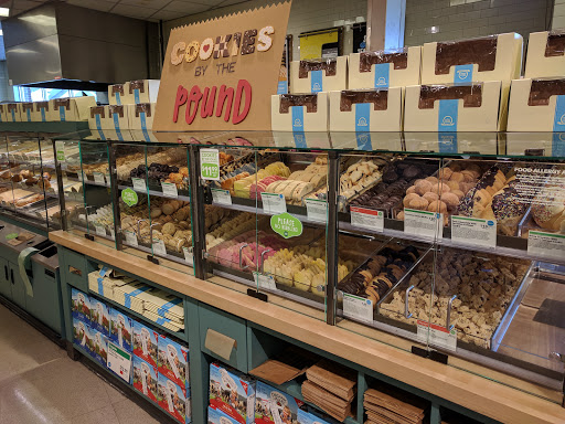 Grocery Store «Whole Foods Market», reviews and photos, 808 Massachusetts Ave, Arlington, MA 02476, USA