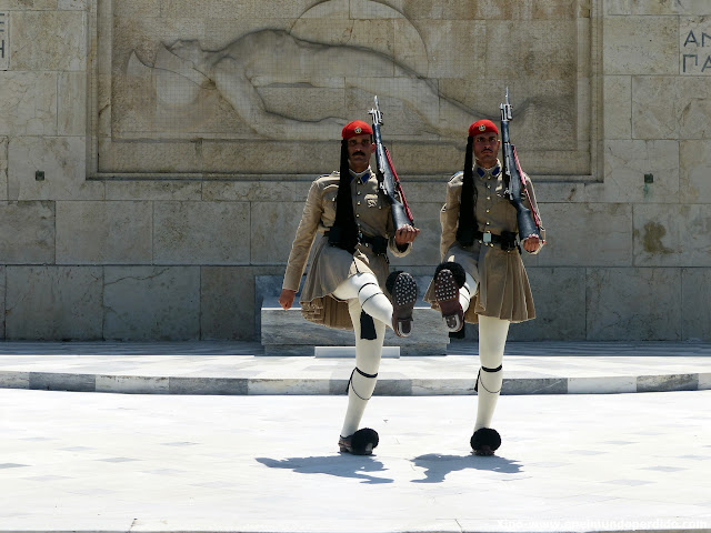 cambio-guardia-atenas.JPG