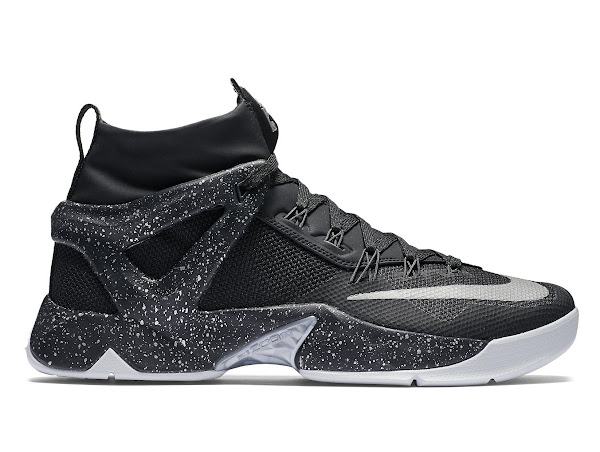 Nike Launches the LeBron Ambassador 8 Oreo in Asia