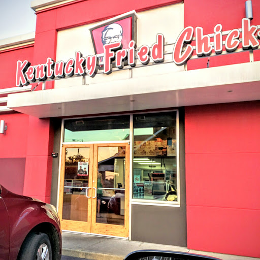 Fast Food Restaurant «KFC», reviews and photos, 4914 W Main St, Belleville, IL 62226, USA