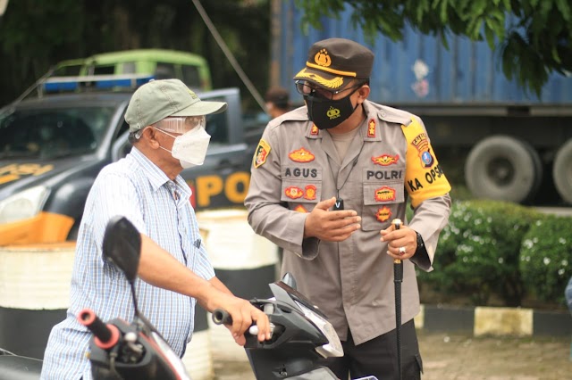 Kapolres Didampingi Kabag Ops Tinjau Vaksinasi Presisi Polres Tebing Tinggi Tahap I