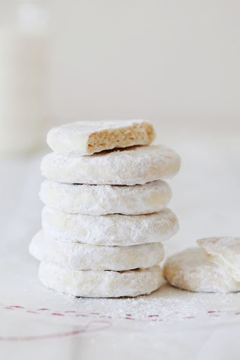 powdered sugar 9 Powdered sugar is the perfect addition to TREATS (29 photos)