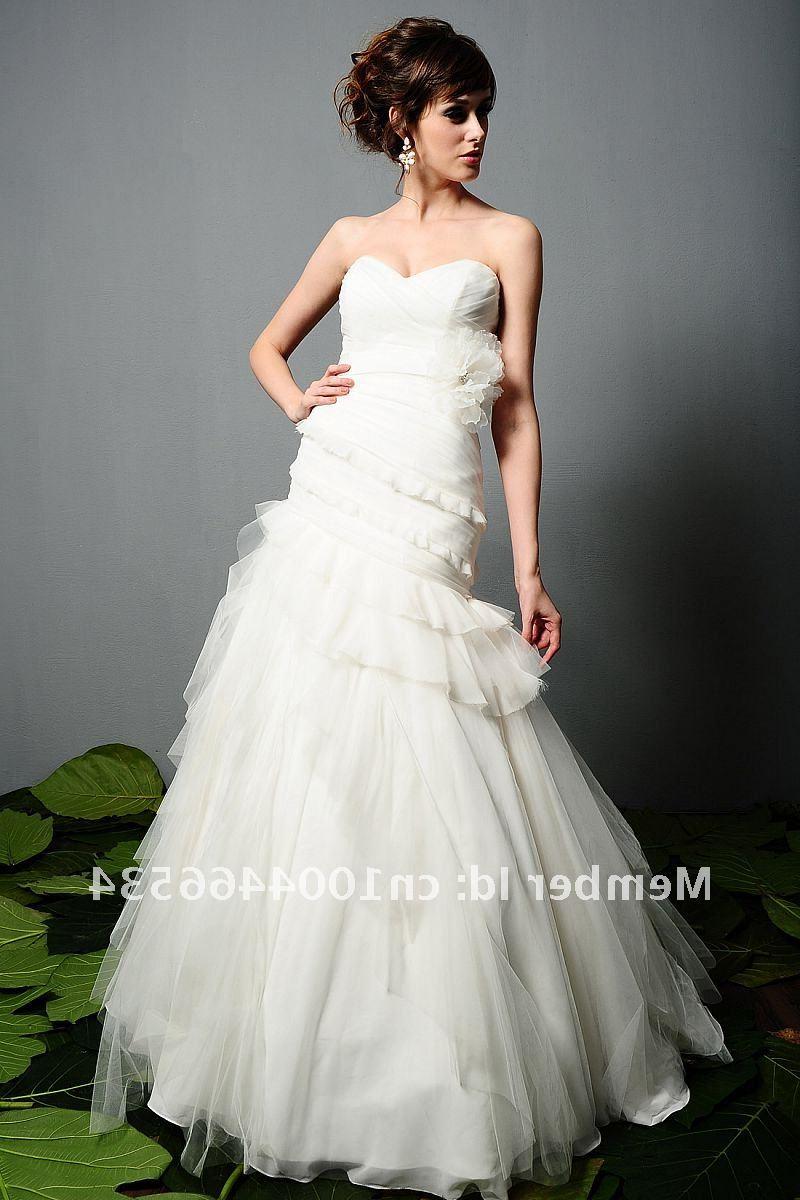 2011 New arrival Romantic white asymmetric trumpet couture tulle wedding