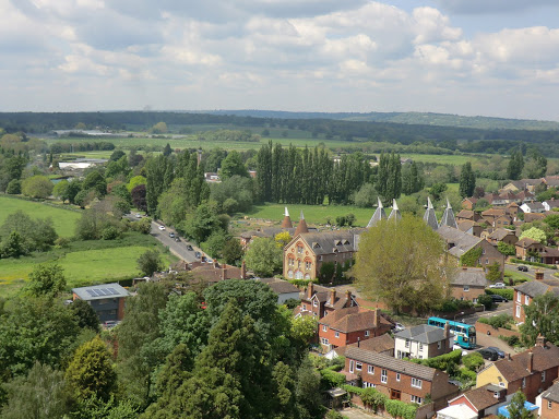 CIMG1125 View west from Hadlow Tower