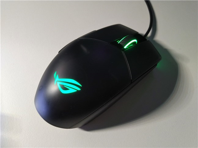 Il mouse ASUS ROG Strix Impact II