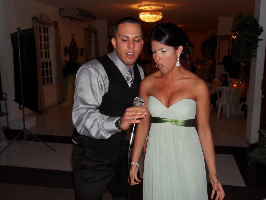 Puerto Rican wedding karaoke