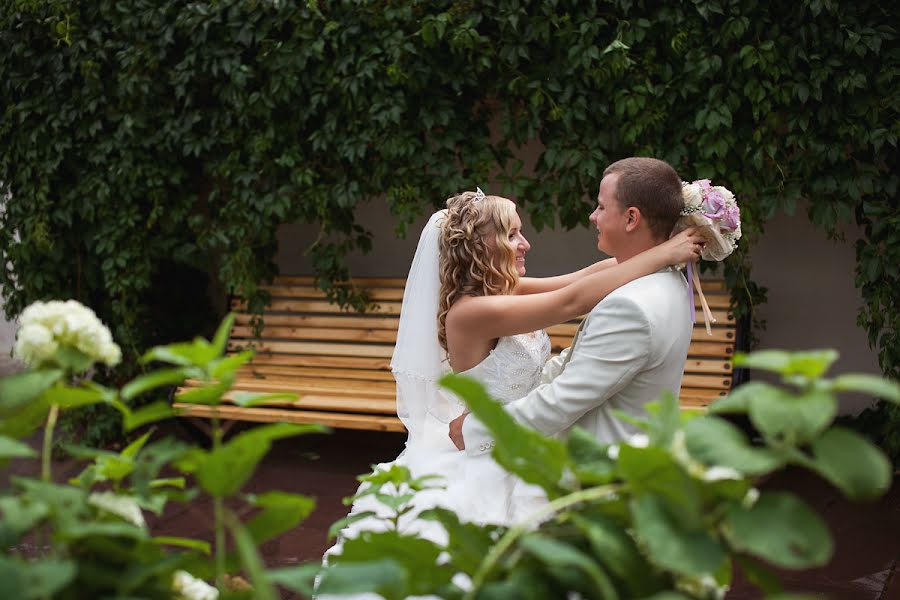 Wedding photographer Victoria Moru (morumotto). Photo of 22 April 2014