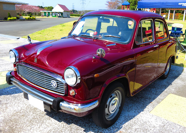 Hindustan Motors Ambassador ヒンドゥスタン モーターズ アンバサダー 1999年式 ブログ好きblog Let S Enjoy Life